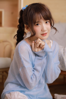 我和小表妺在车上的乱H